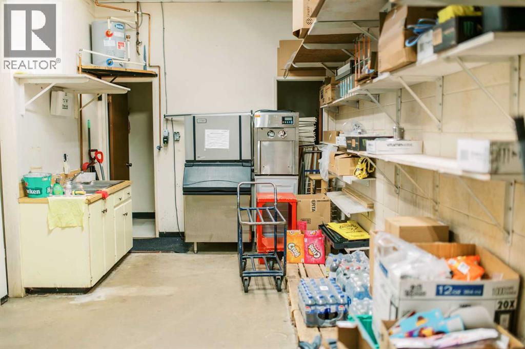 4411 59 Street Property Photo 12