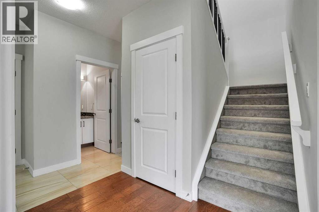 368 Nolanhurst Crescent Nw Property Photo 5