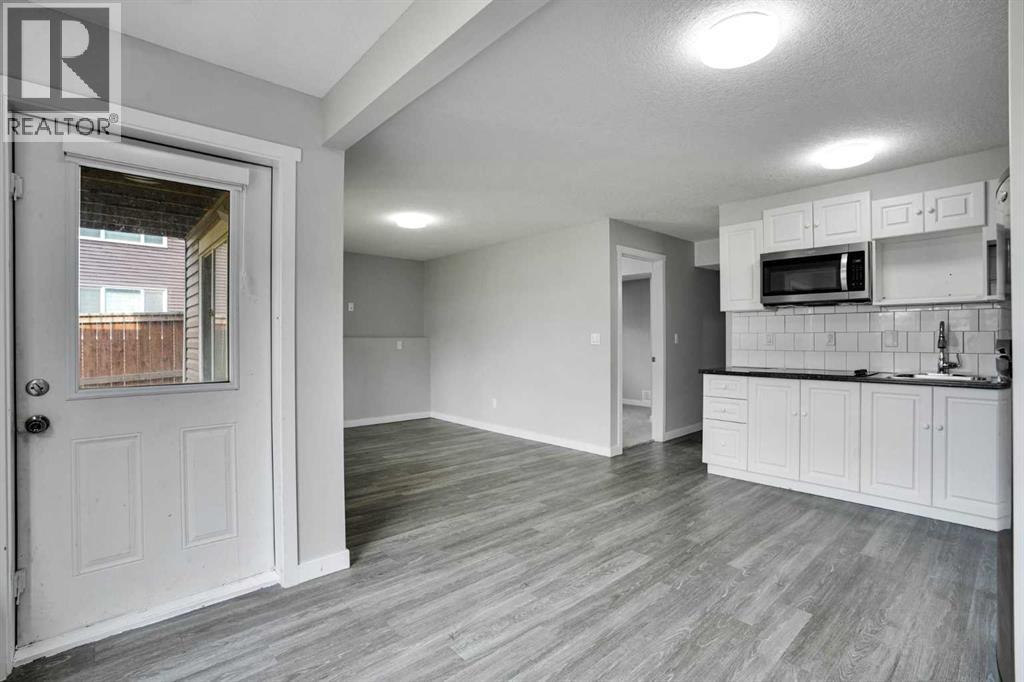 368 Nolanhurst Crescent Nw Property Photo 14