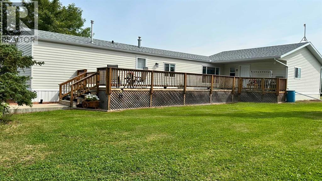 783026 2 Highway Property Photo 1