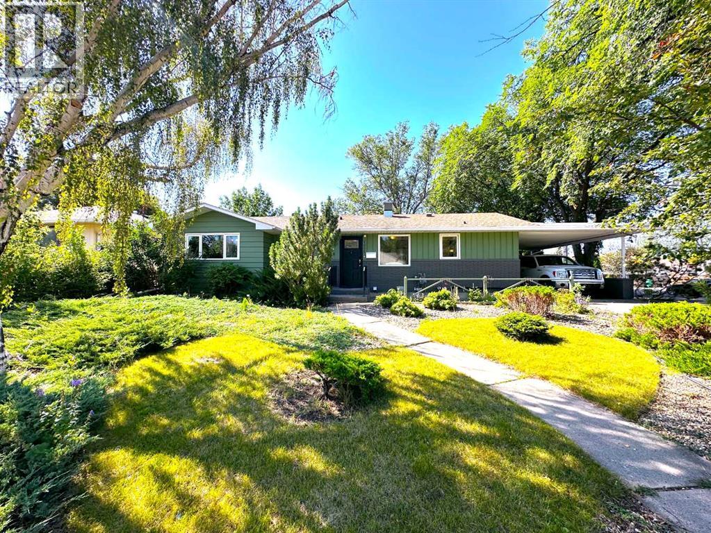 1806 13 Avenue S Property Photo 1