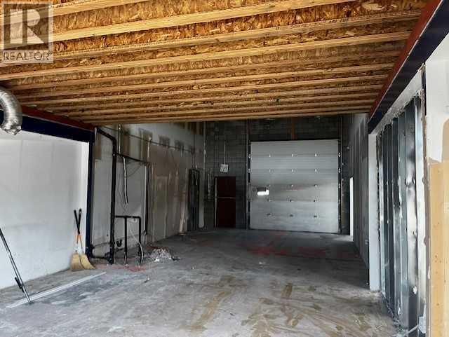 5120 47 Street Northeast Property Photo 9