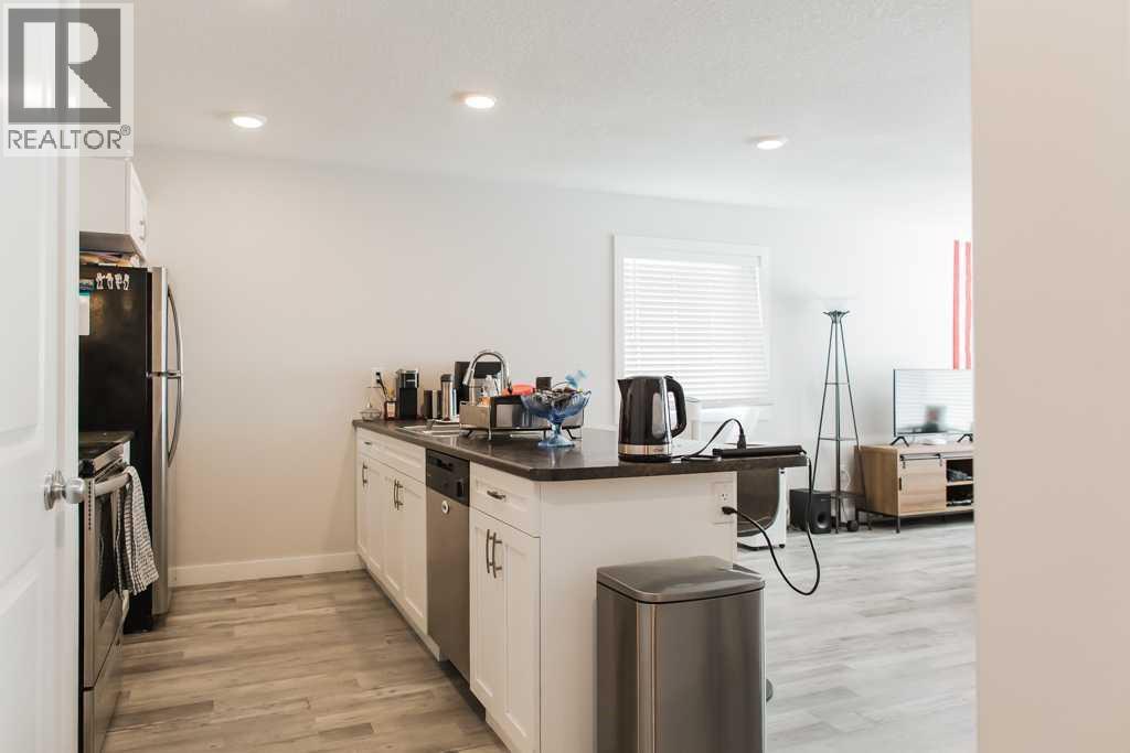 9514 112 Property Photo 11