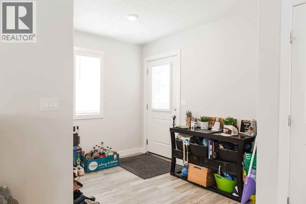 9514 112 Property Photo 24