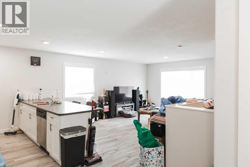 9514 112 Property Photo 26
