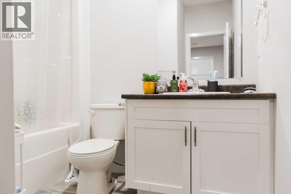 9514 112 Property Photo 36