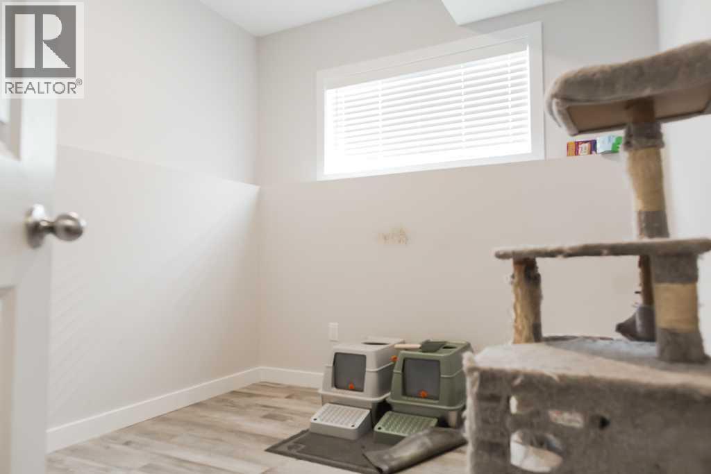 9514 112 Property Photo 39