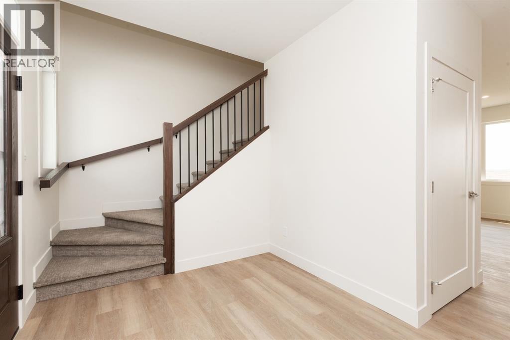 558 Malahat Green W Property Photo 4