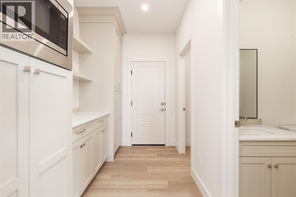 558 Malahat Green W Property Photo 13