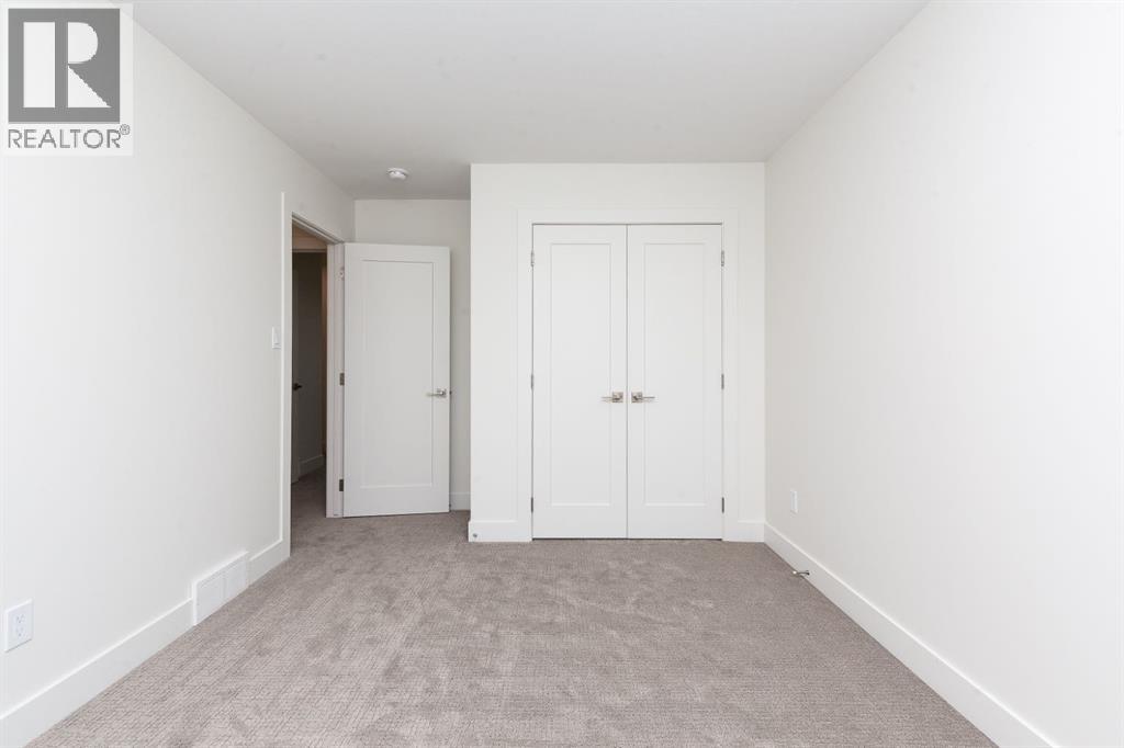 558 Malahat Green W Property Photo 25