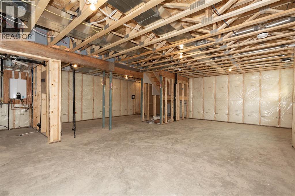 558 Malahat Green W Property Photo 29