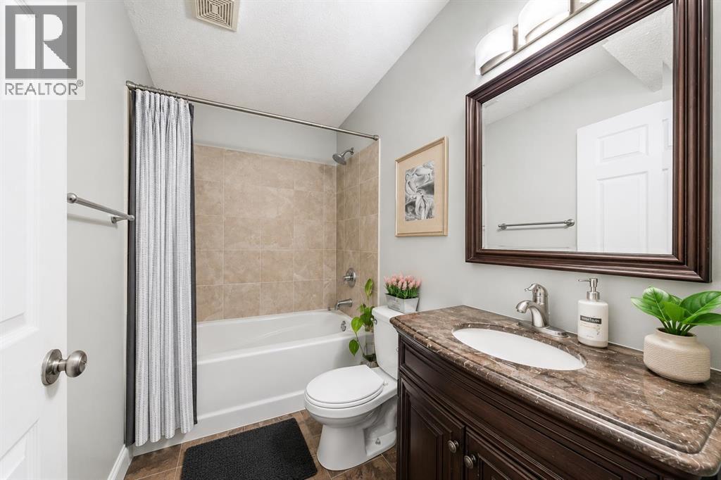 336 Kingston Drive Property Photo 15