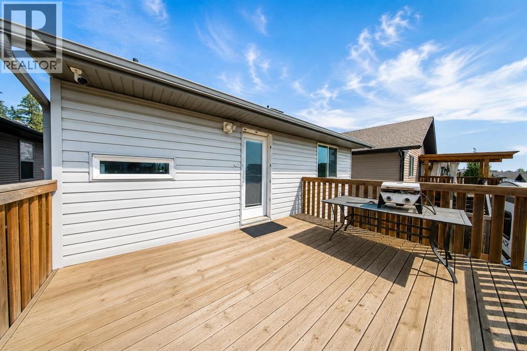 336 Kingston Drive Property Photo 18