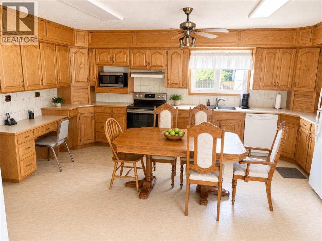110 Howard Street Property Photo 4