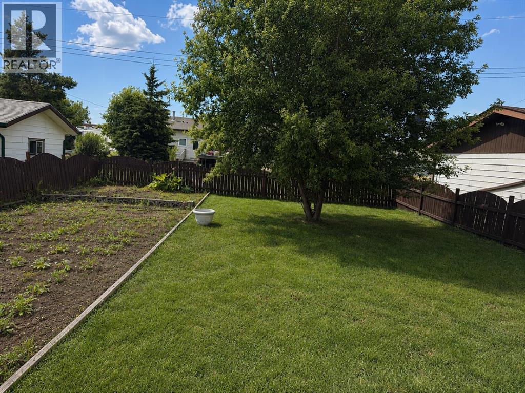 110 Howard Street Property Photo 30