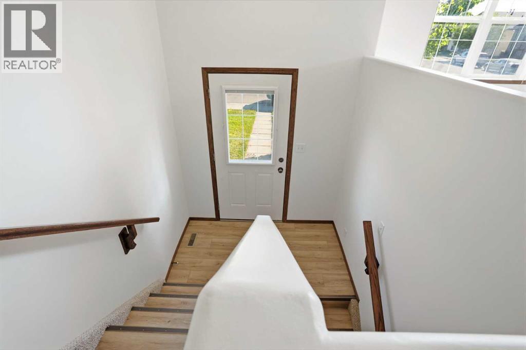 34 Keen Crescent Property Photo 5