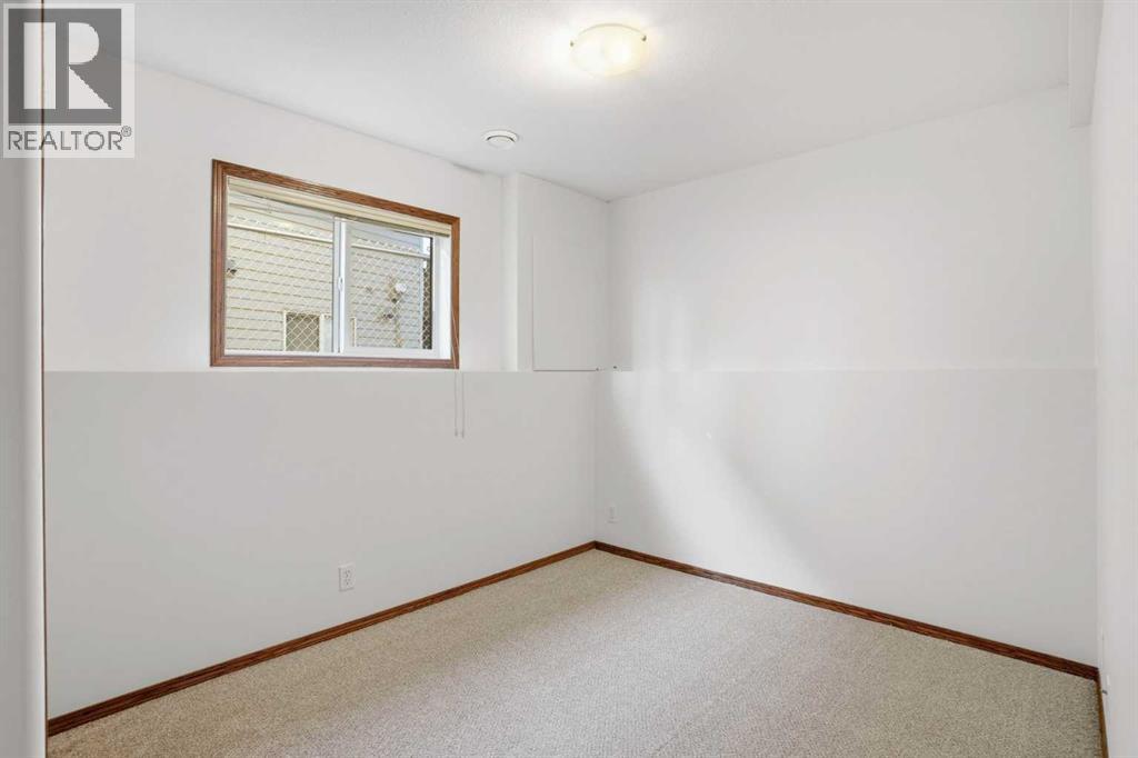 34 Keen Crescent Property Photo 17