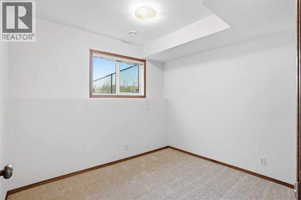 34 Keen Crescent Property Photo 18