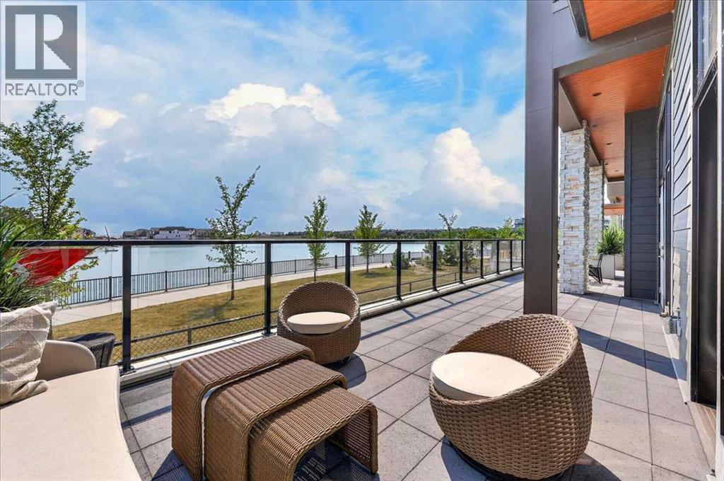 150 Marina Cove Southeast Property Photo 1