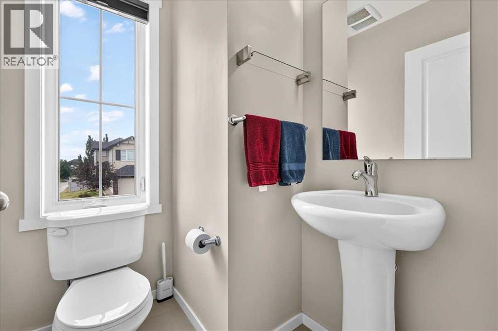 77 Kinlea Way Nw Property Photo 19