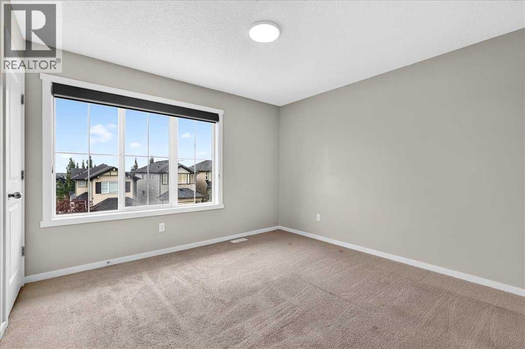 77 Kinlea Way Nw Property Photo 26