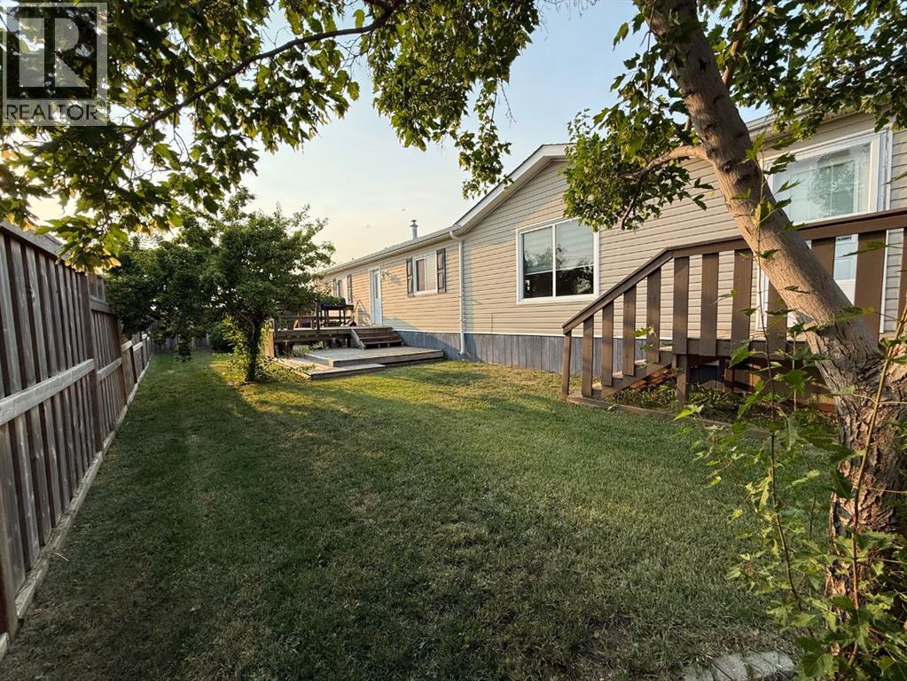 349 Railway Avenue Property Photo 1