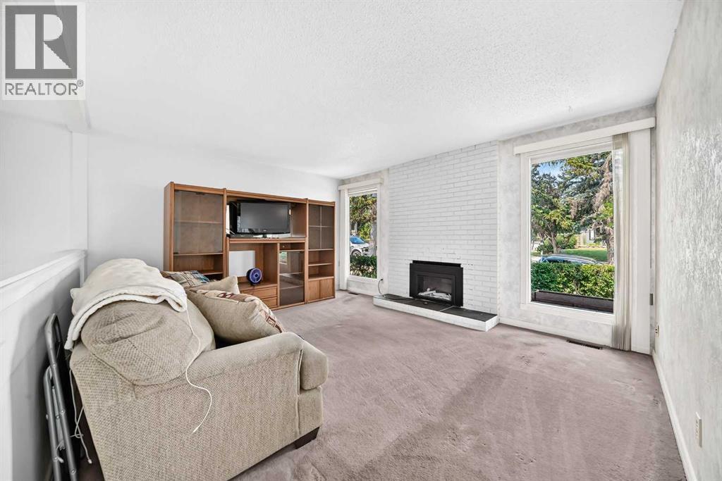 6437 Coach Hill Road Sw Property Photo 2