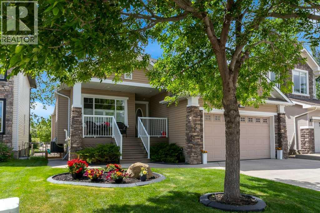 9 Tanner Close Se Property Photo 1