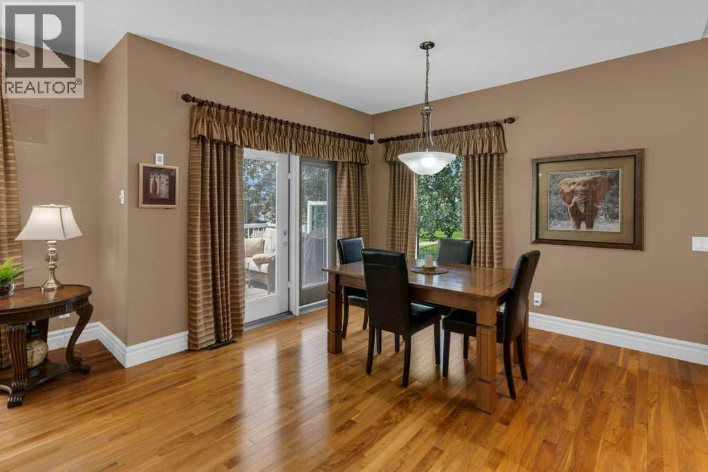 9 Tanner Close Se Property Photo 17