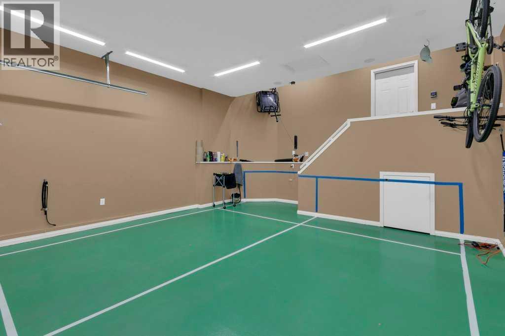 9 Tanner Close Se Property Photo 30