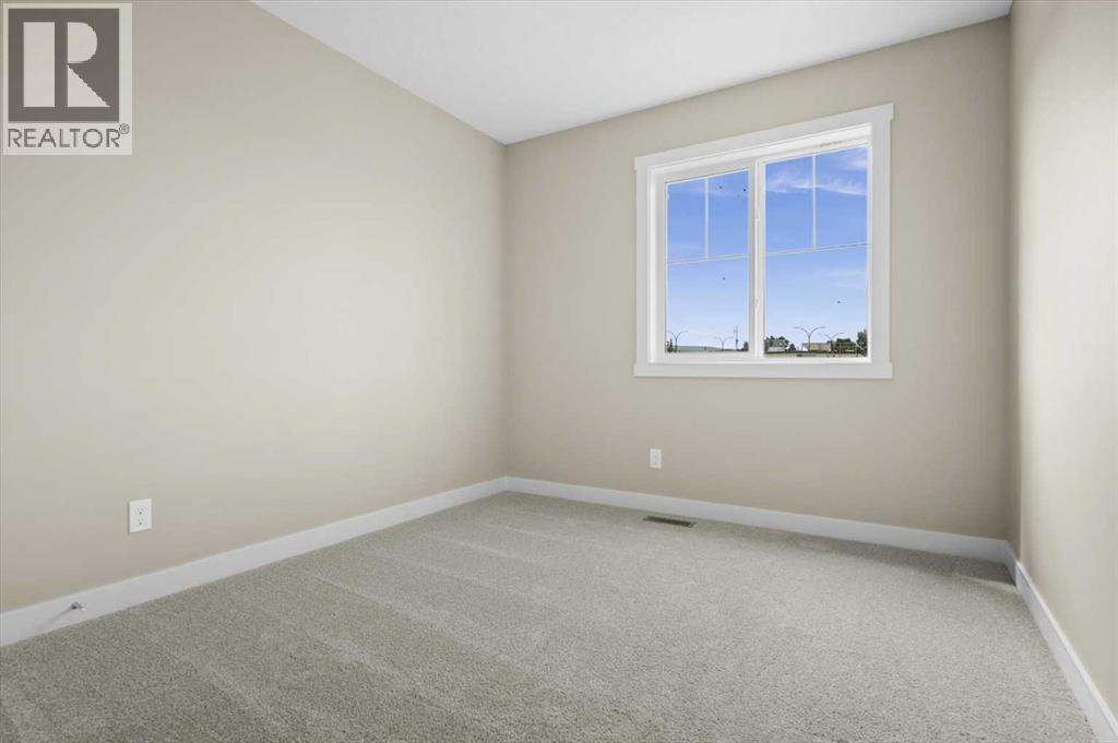 404 River Avenue Property Photo 14