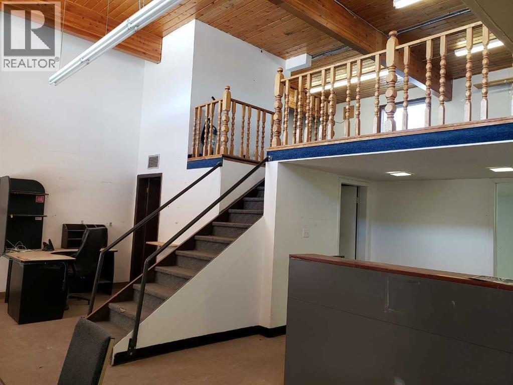 9510 90 Avenue Property Photo 13