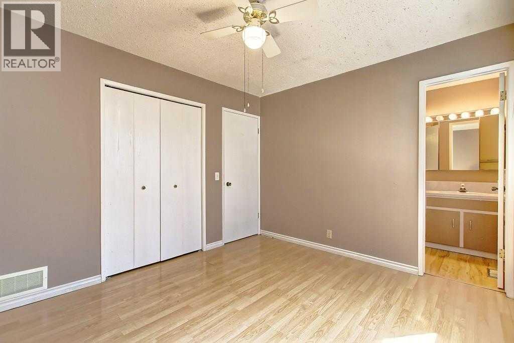 5820 Rundlehorn Drive Ne Property Photo 9