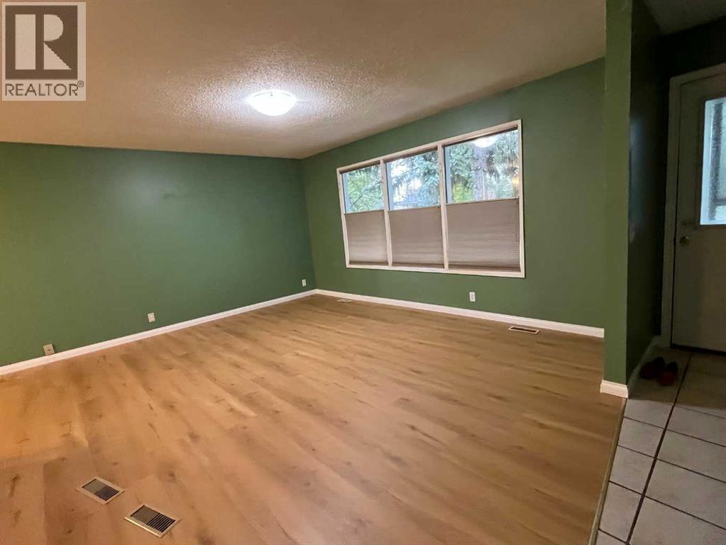 5820 Rundlehorn Drive Ne Property Photo 22