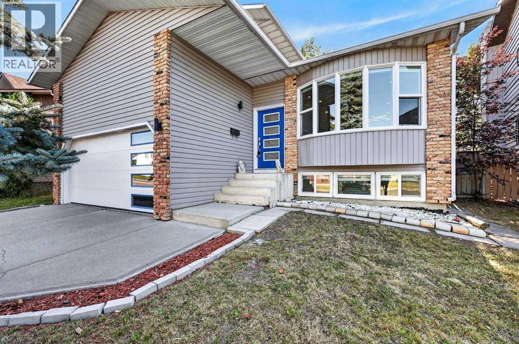 55 Whitehaven Crescent Ne Photo de la propriété 1