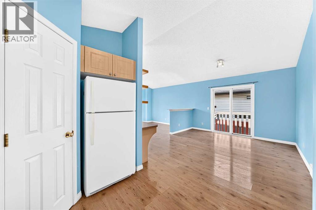 76 Coville Close Ne Property Photo 7