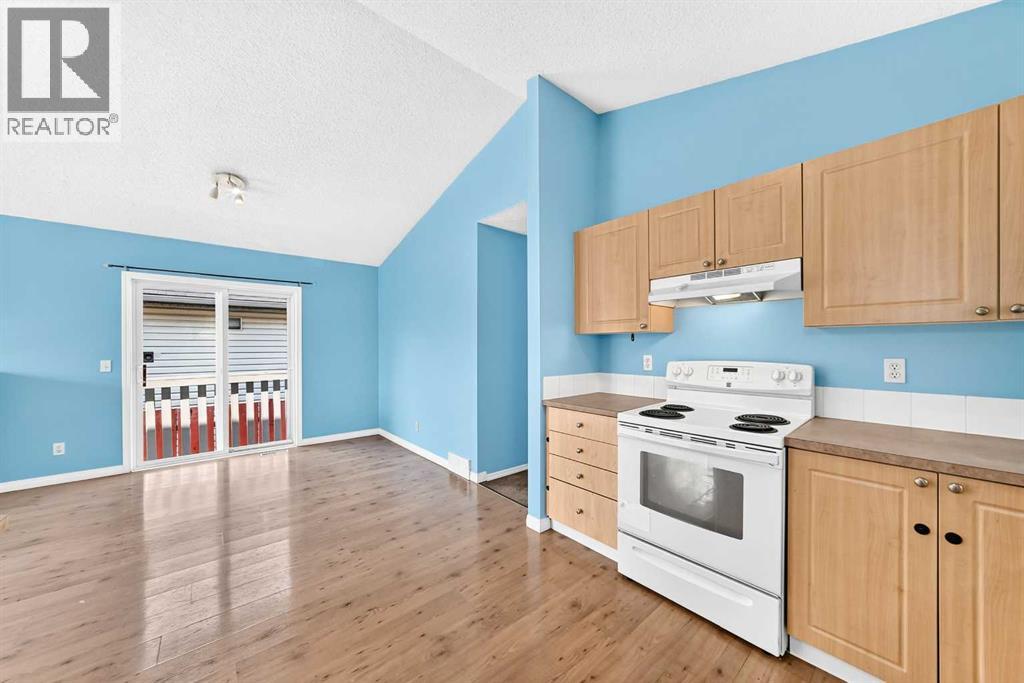 76 Coville Close Ne Property Photo 8