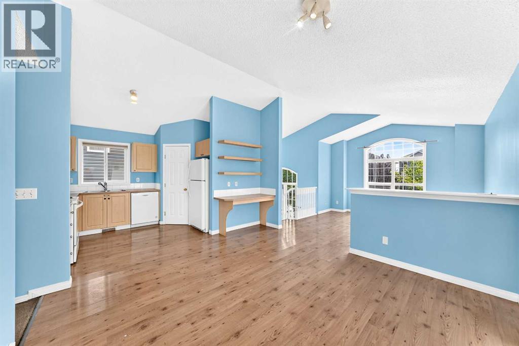 76 Coville Close Ne Property Photo 11