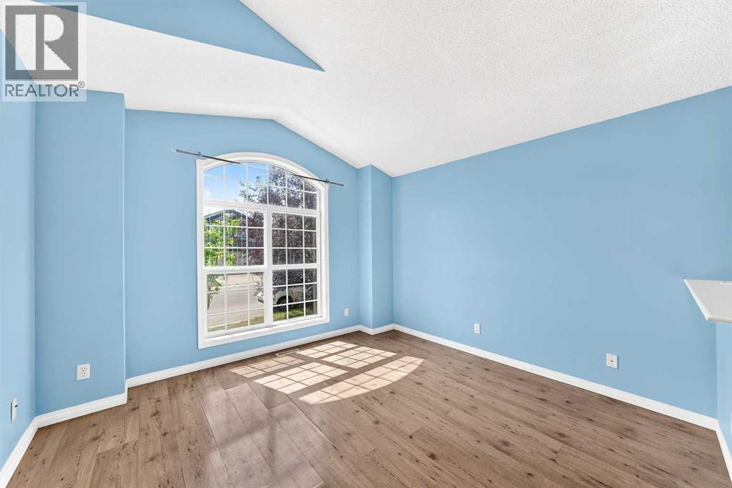 76 Coville Close Ne Property Photo 13