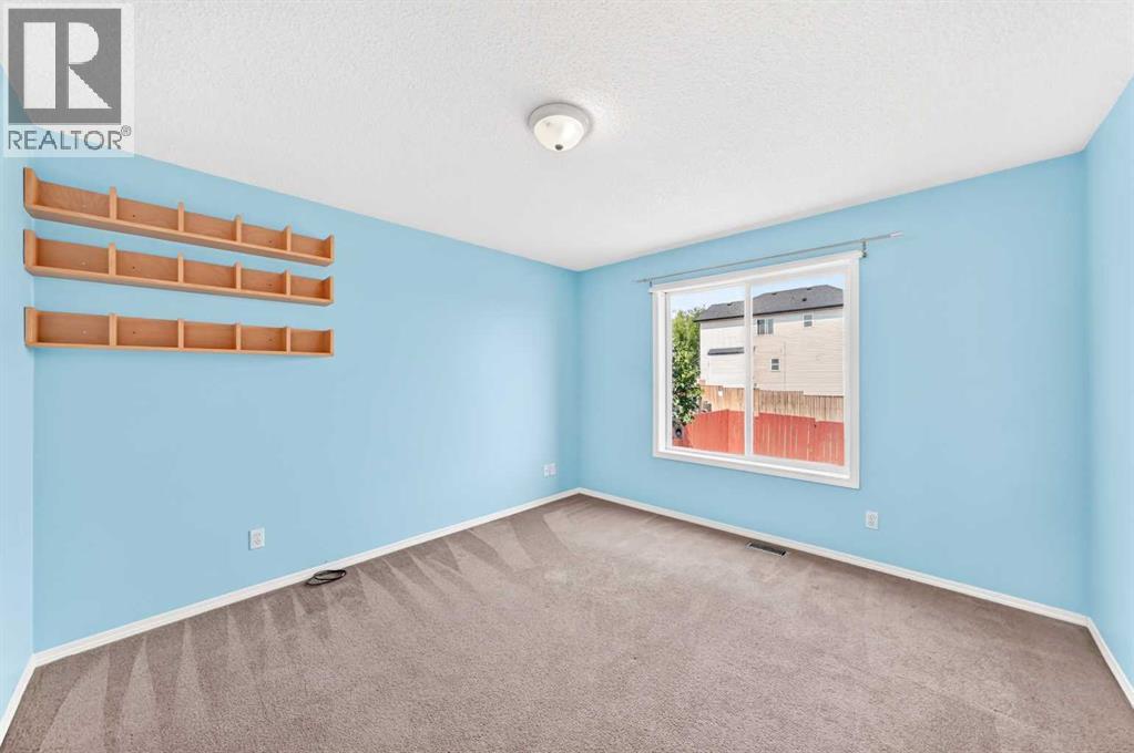 76 Coville Close Ne Property Photo 18