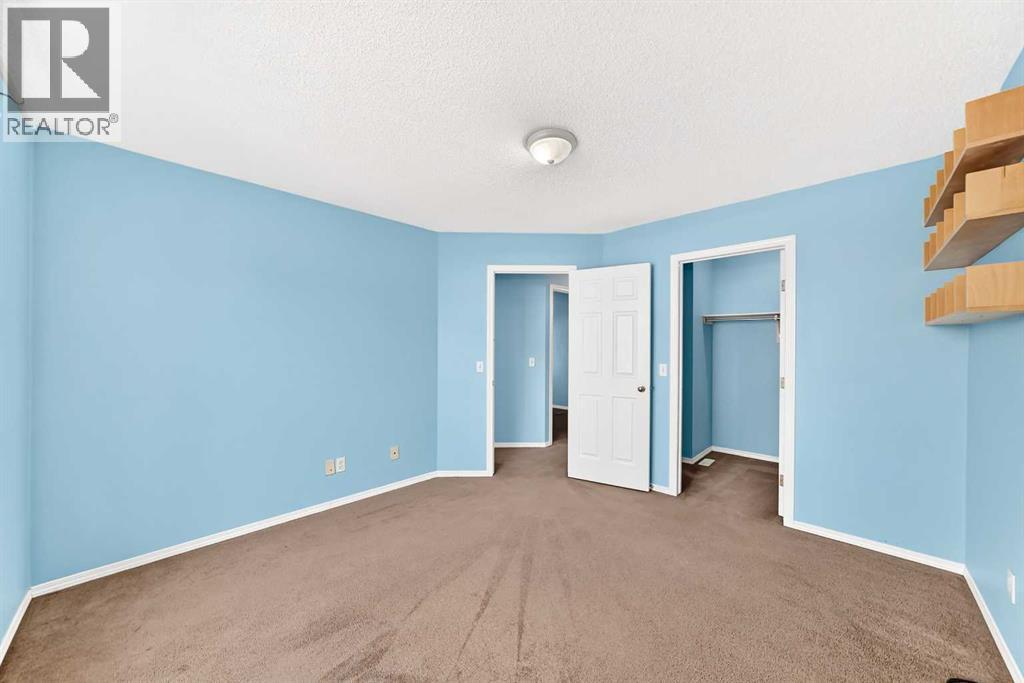 76 Coville Close Ne Property Photo 20