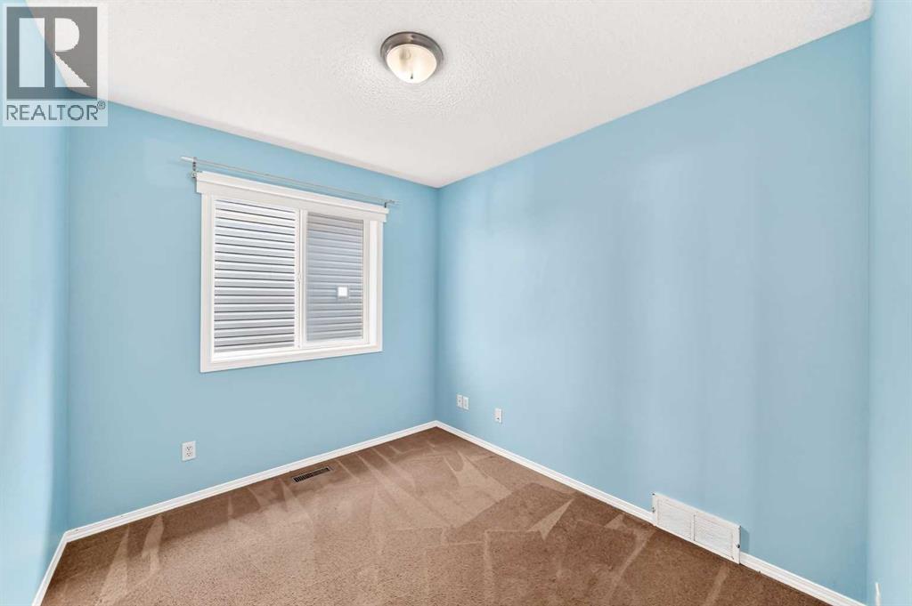 76 Coville Close Ne Property Photo 22