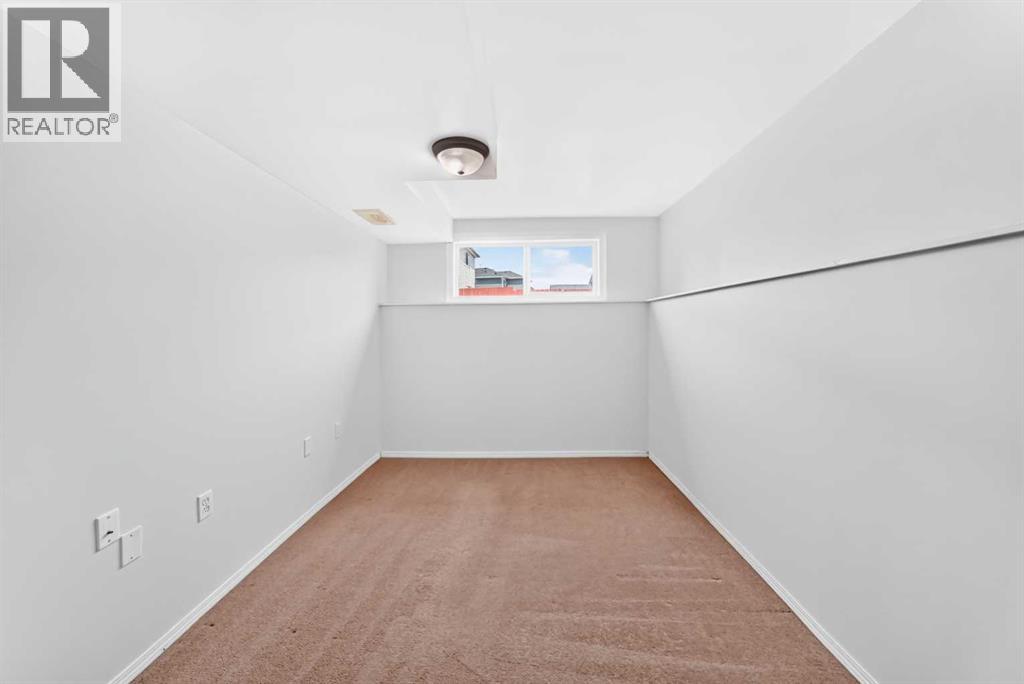76 Coville Close Ne Property Photo 36