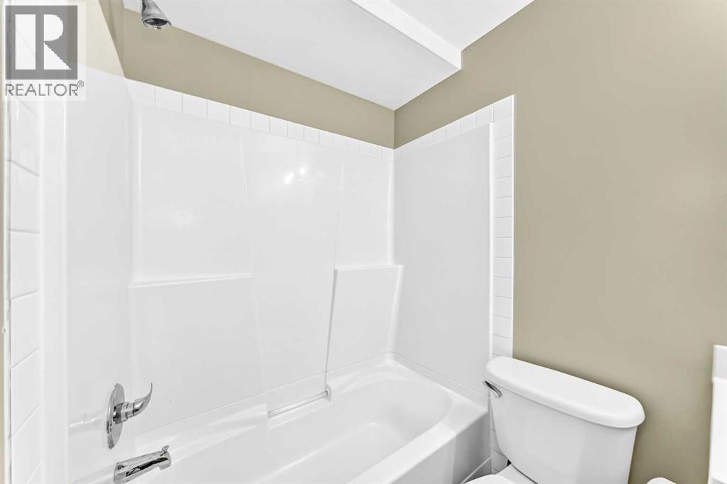 76 Coville Close Ne Property Photo 42