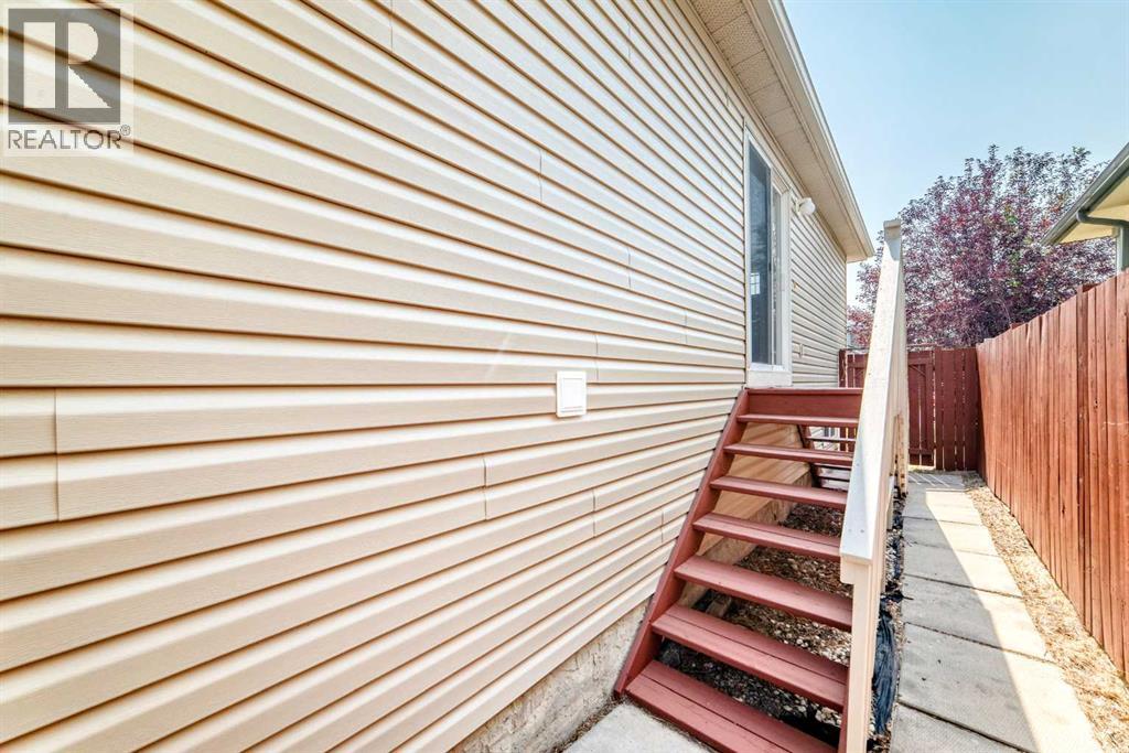 76 Coville Close Ne Property Photo 49