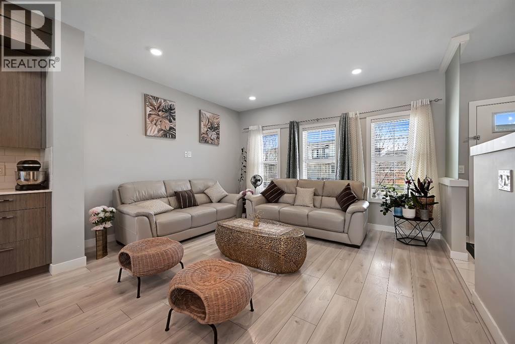 1265 Carrington Boulevard Nw Property Photo 6