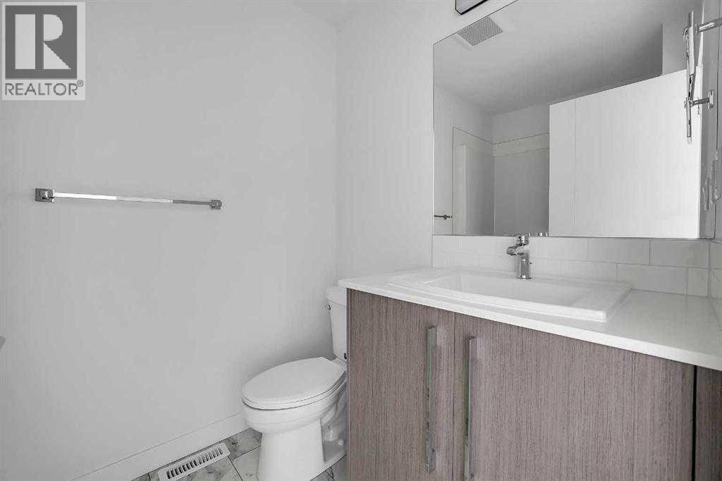 693 Savanna Boulevard Ne Property Photo 19