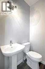 191 Lanark Gate Se Property Photo 4
