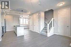 191 Lanark Gate Se Property Photo 10