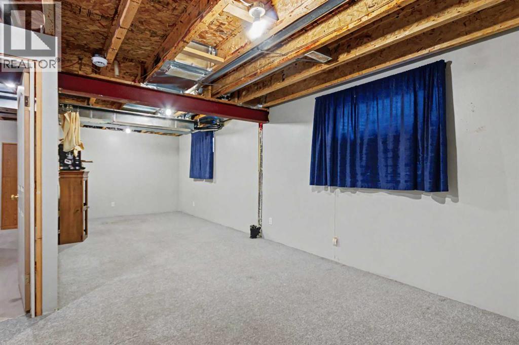 311 Erin Circle Se Property Photo 20